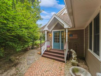 15 Ridge Road