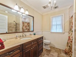 15 Ridge Road, Glen Cove NY 11542