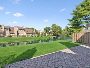 3 Timber Ridge Drive, Holbrook NY 11741