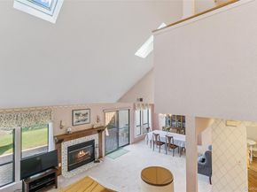 3 Timber Ridge Drive, Holbrook NY 11741