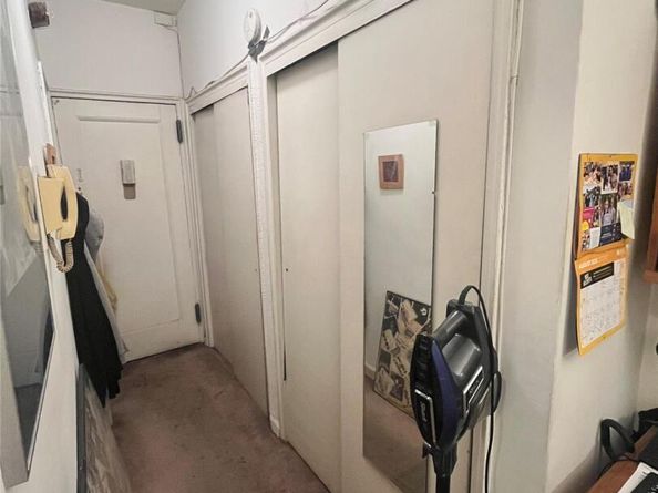 330 E 83 Street 2J, New York (Manhattan) NY 10028