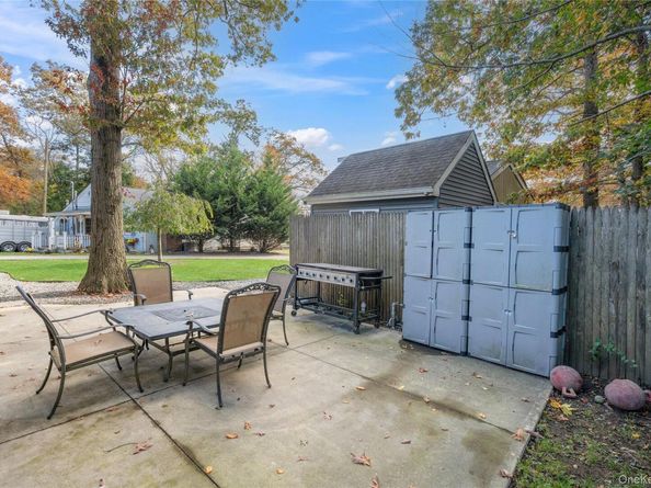 108 Sportsmen Street, Central Islip NY 11722