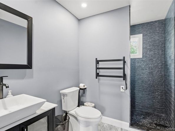 108 Sportsmen Street, Central Islip NY 11722