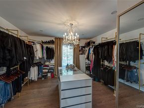 10 Dewey Road, Commack NY 11725