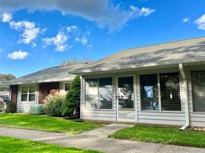 65A Enfield Court A, Ridge NY 11961