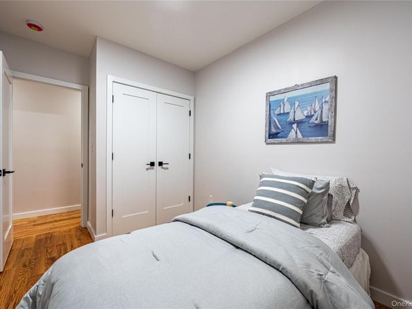 518 Morris Park Avenue, Bronx NY 10460