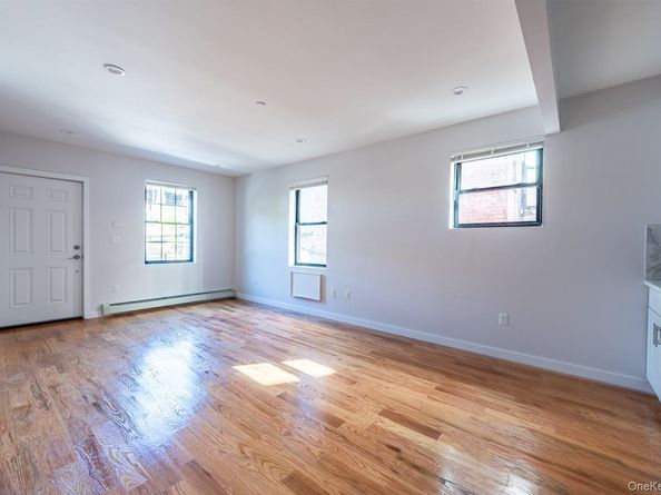 518 Morris Park Avenue, Bronx NY 10460