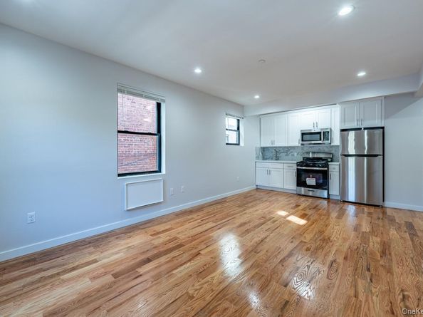 518 Morris Park Avenue, Bronx NY 10460