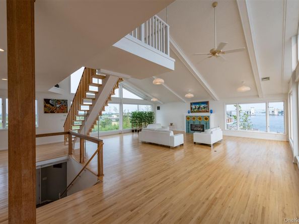 30 Captree Island, Babylon NY 11702