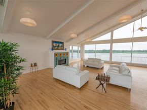 30 Captree Island, Babylon NY 11702