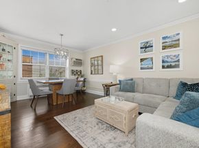 51 Lincoln Avenue D21, Rockville Centre NY 11570