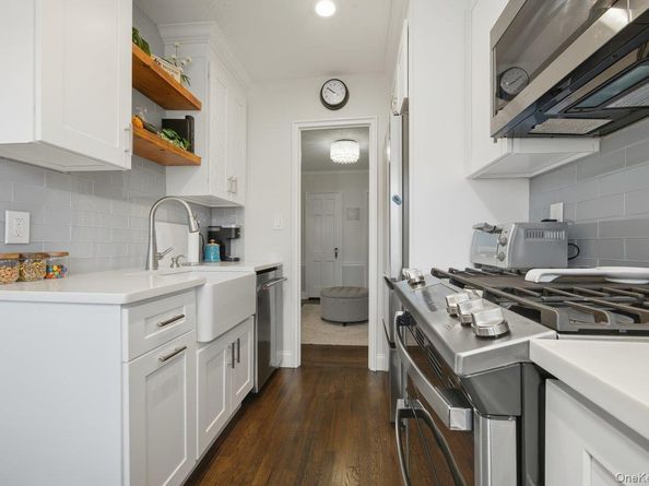51 Lincoln Avenue D21, Rockville Centre NY 11570