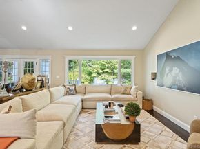 63 Ridge Drive, Plainview NY 11803