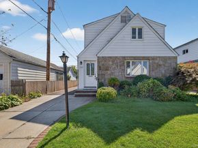 227 Brown Street, Mineola NY 11501