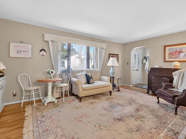 227 Brown Street, Mineola NY 11501