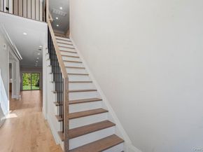 51 Netz Place, Albertson NY 11507