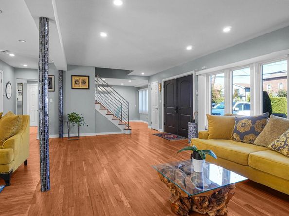 14962 Powells Cove Boulevard, Whitestone NY 11357