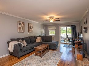 2319 Wilshire Lane B19, Oakdale NY 11769