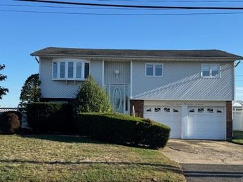 28 Harding Avenue
