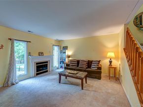 45 Kristin Lane, Hauppauge NY 11788