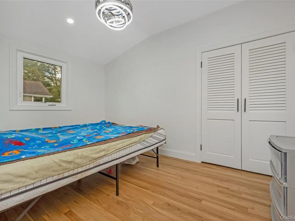 206-15 Richland Avenue, Hollis Hills NY 11364