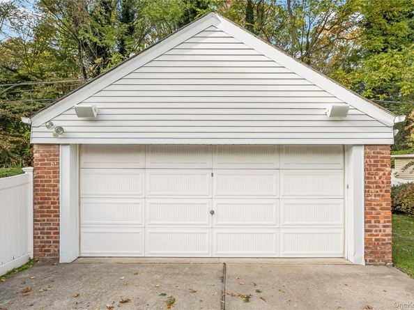 206-15 Richland Avenue, Hollis Hills NY 11364