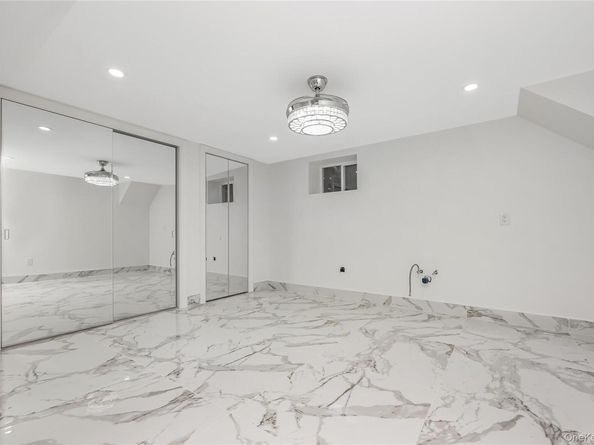 206-15 Richland Avenue, Hollis Hills NY 11364