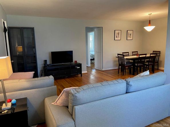 152-63 Jewel Avenue 1FL, Flushing NY 11367