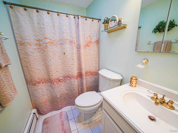 4 Neptune Avenue, East Patchogue NY 11772