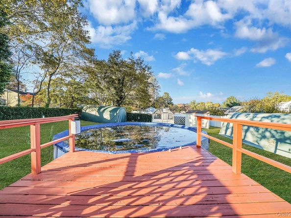 4 Neptune Avenue, East Patchogue NY 11772