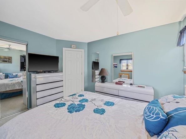 4 Neptune Avenue, East Patchogue NY 11772