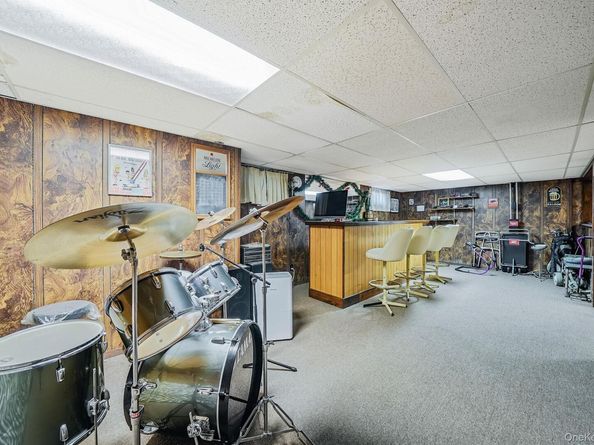 4 Neptune Avenue, East Patchogue NY 11772