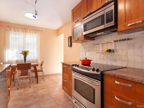 32 Westwood Close, Irvington NY 10533