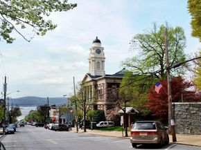 32 Westwood Close, Irvington NY 10533