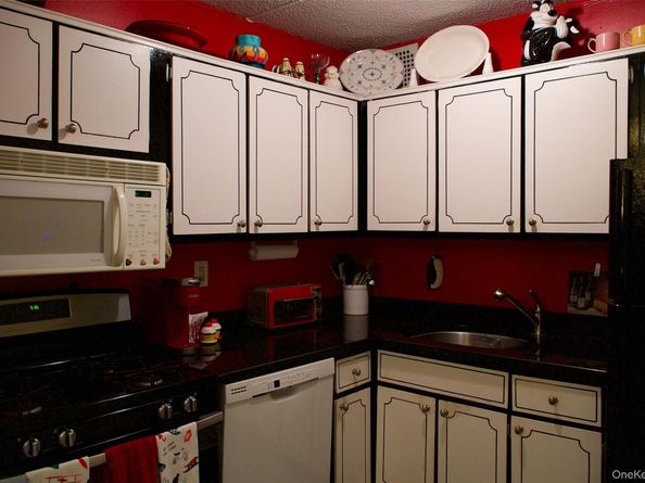 470 Halstead Avenue 6V, Harrison NY 10528