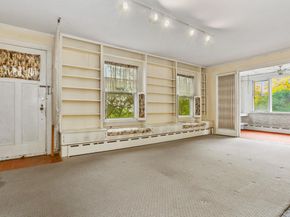 24 Muir Place, New Rochelle NY 10801