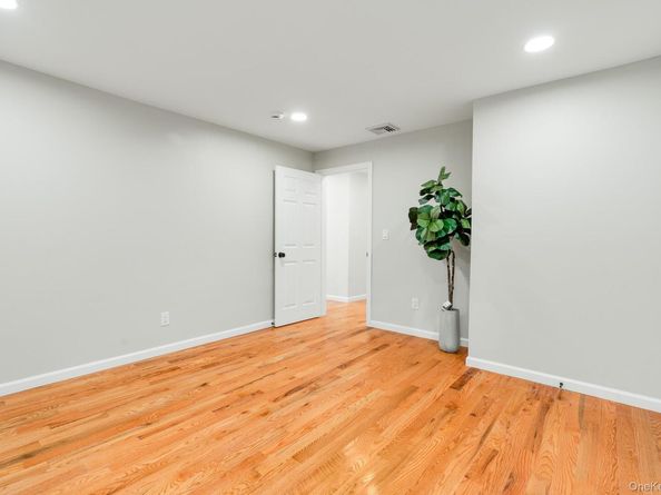 3167 Lincoln Drive, Mohegan Lake NY 10547