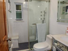 110-17 175th Street, Saint Albans NY 11433