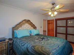 110-17 175th Street, Saint Albans NY 11433