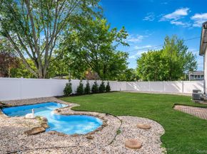 2 Polo Street, Dix Hills NY 11746