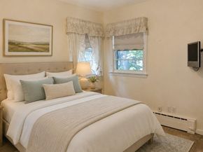 9 Sheep Pasture Lane, Huntington NY 11743