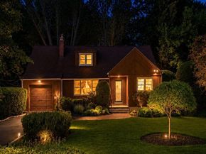 9 Sheep Pasture Lane, Huntington NY 11743