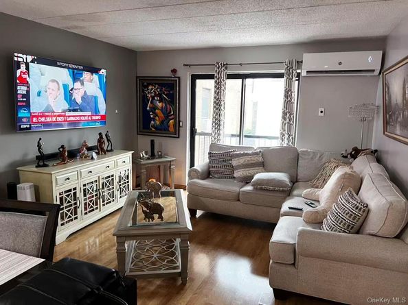 75-22 Parsons Boulevard D3, Fresh Meadows NY 11366