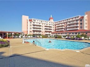 2 Richmond Road 3a, Lido Beach NY 11561