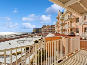 2 Richmond Road 3a, Lido Beach NY 11561