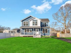 49 Barclay Road, Mastic Beach NY 11951