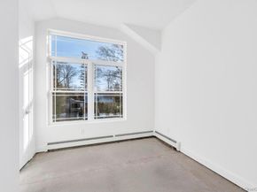 49 Barclay Road, Mastic Beach NY 11951