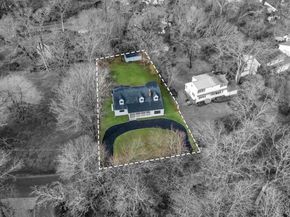 32 Valentine Road, Shoreham NY 11786
