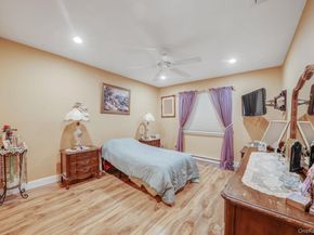 1107 Cabot Court N, Saint James NY 11780