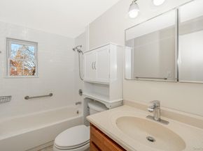 1233 Melville Road 60, East Farmingdale NY 11753